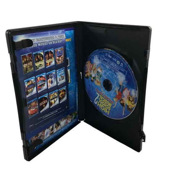 DISNEY CHANNEL'S HIGH SCHOOL MUSICAL 2 DVD EXTENDED EDITION - Picture 3 of 4